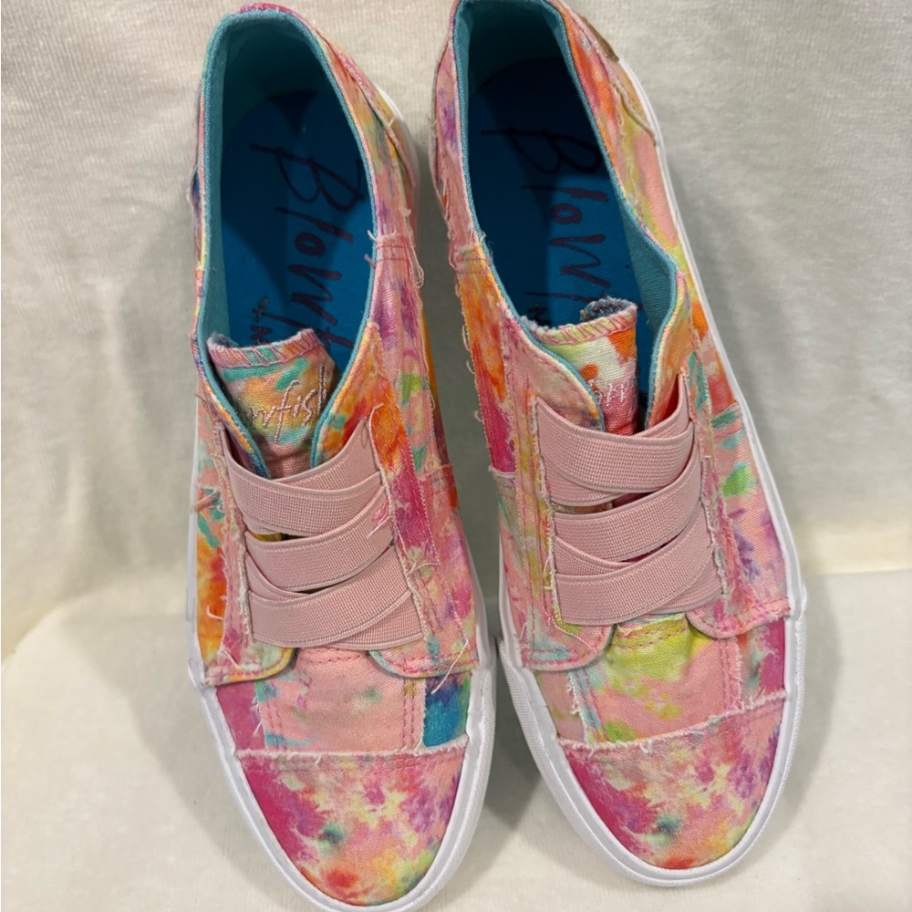 Blowfish Women's Colorful Tie-Dye Sneakers